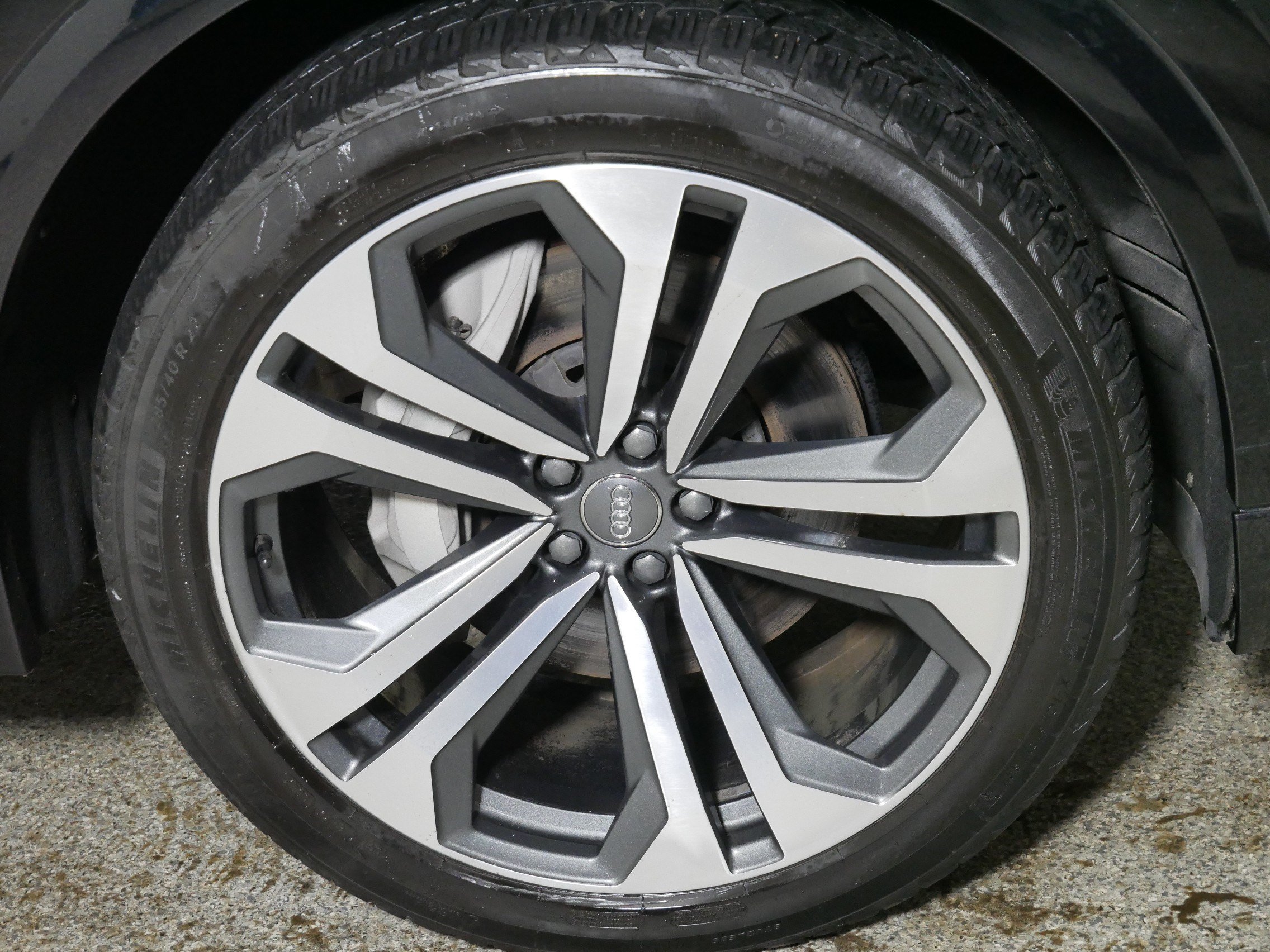 Used 2019 Audi Q8 Prestige AWD/4WD image 15