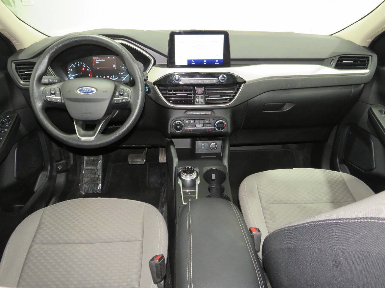 Used 2020 Ford Escape SE image 16
