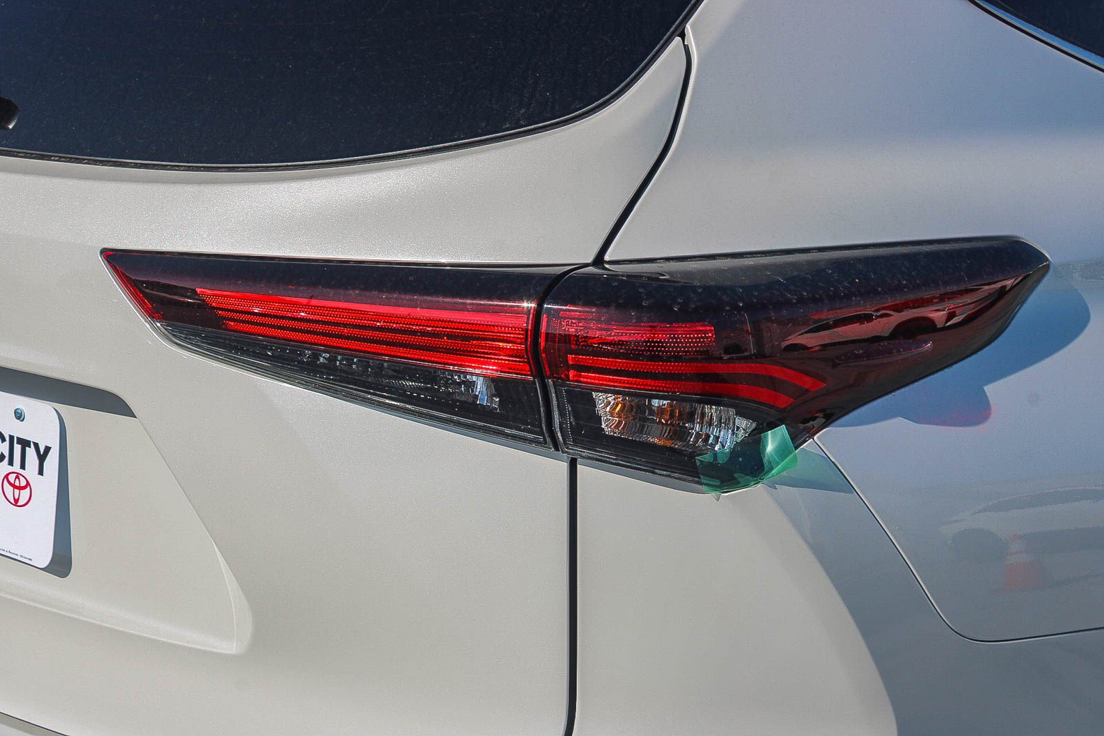 New 2026 Toyota Highlander Limited AWD/4WD image 10