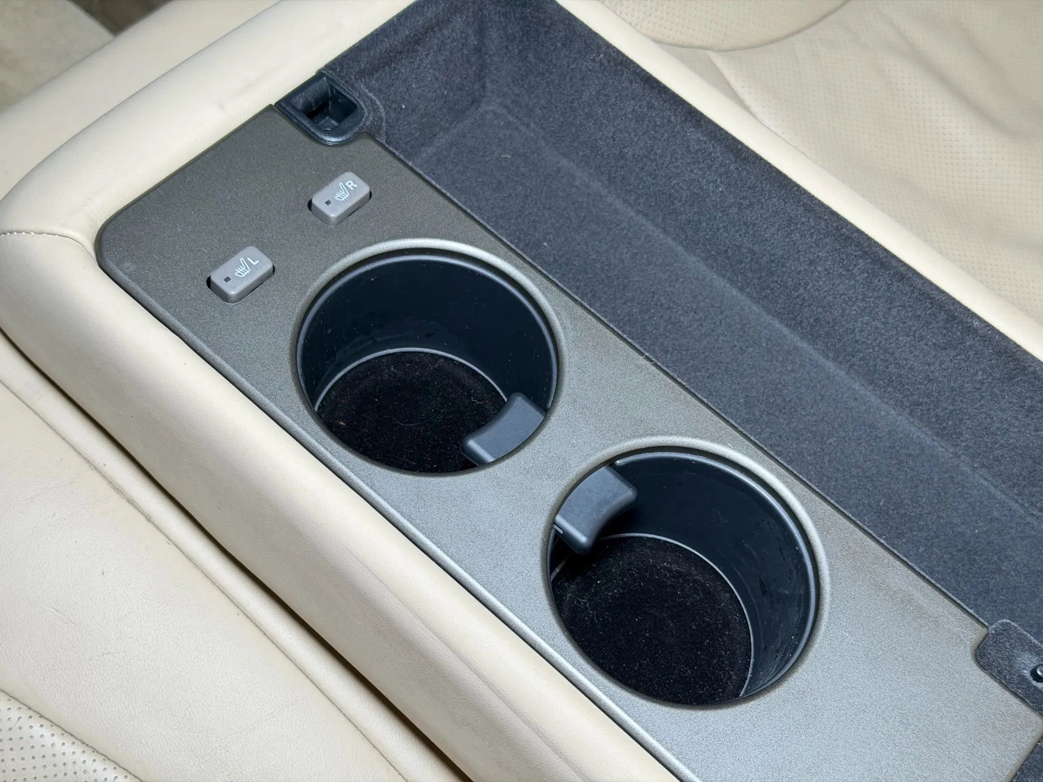 Used 2005 Lexus LS 430 image 22