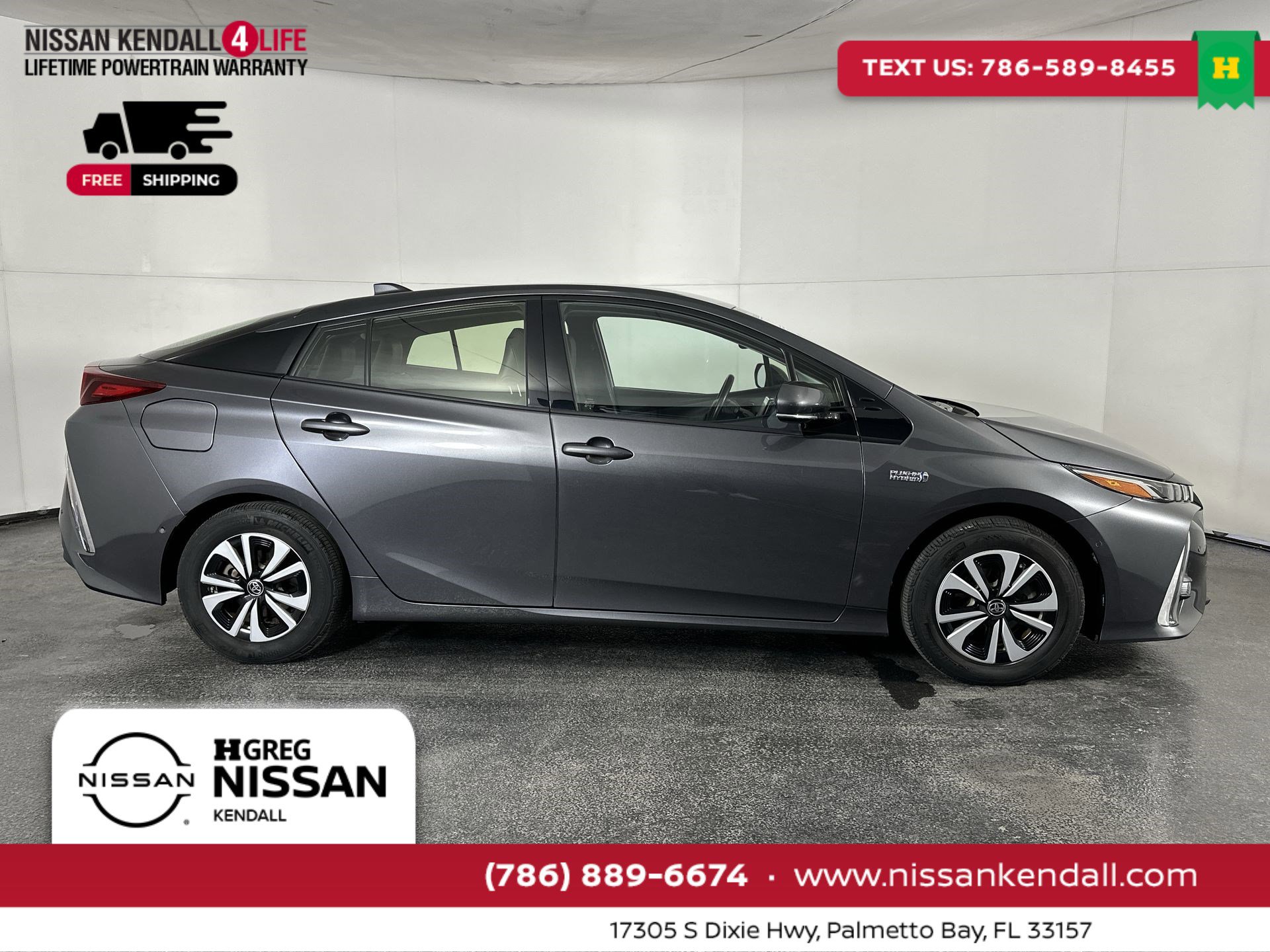 Used 2017 Toyota Prius Prime Advanced image 13