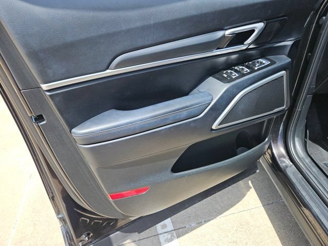 Used 2022 Kia Telluride S FWD image 16