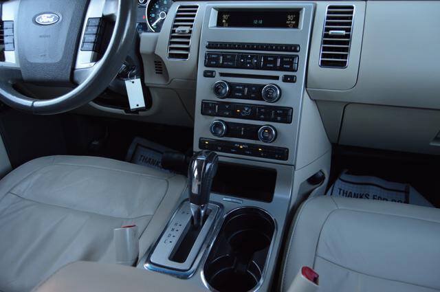 Used 2012 Ford Flex SEL w/ Equipment Group Order Code FWD image 21