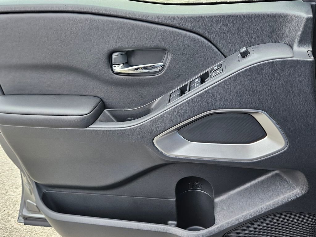 New 2026 Nissan Frontier SV w/ All-Weather Content Package image 27