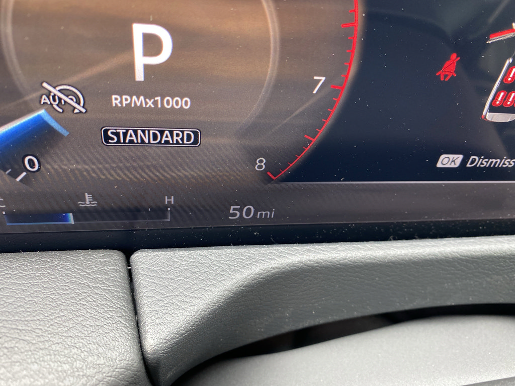 New 2025 Nissan Armada SL w/ Captain's Chari Seat Package AWD/4WD image 6