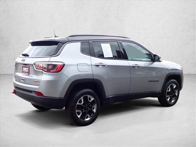 Used 2018 Jeep Compass Trailhawk w/ Leather Interior Group AWD/4WD image 4
