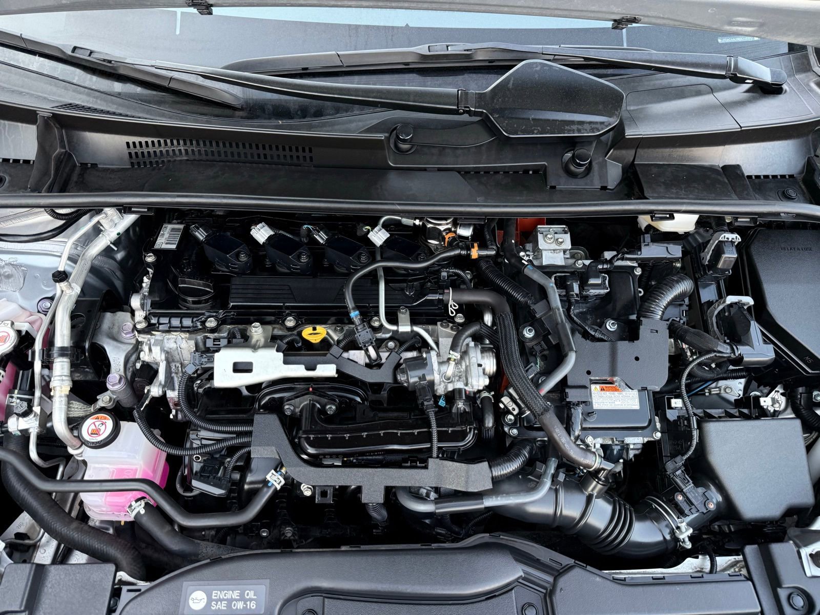 Used 2024 Toyota Prius XLE FWD image 65