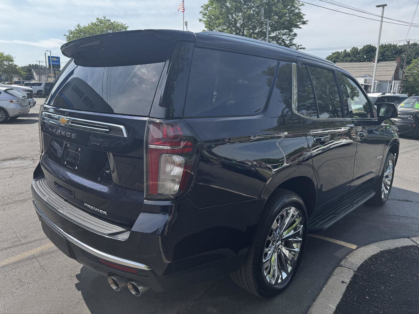 Certified 2021 Chevrolet Tahoe Premier w/ Premium Package AWD/4WD image 6