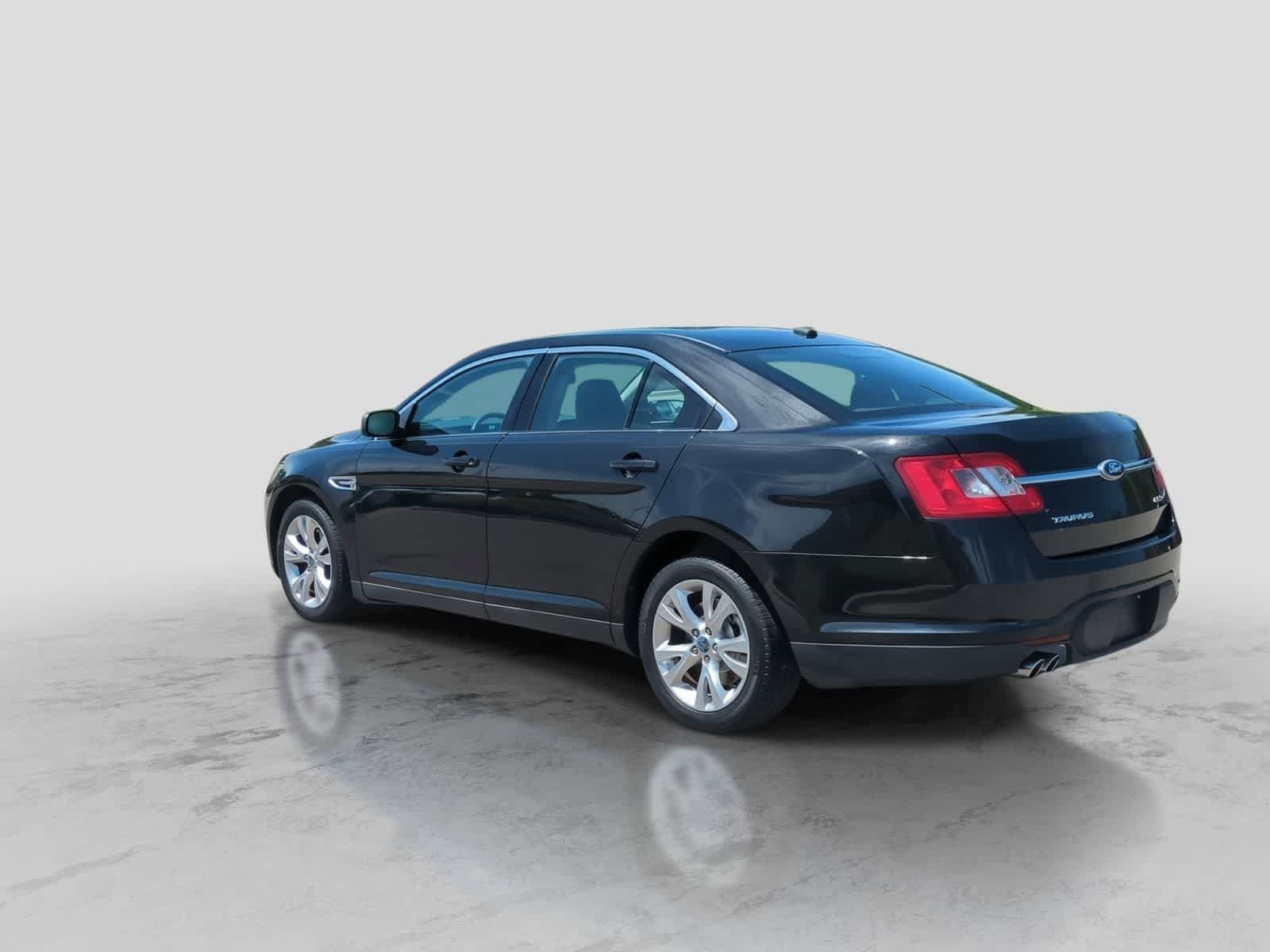 Used 2011 Ford Taurus SEL w/ 201A Rapid Spec Order Code FWD image 6