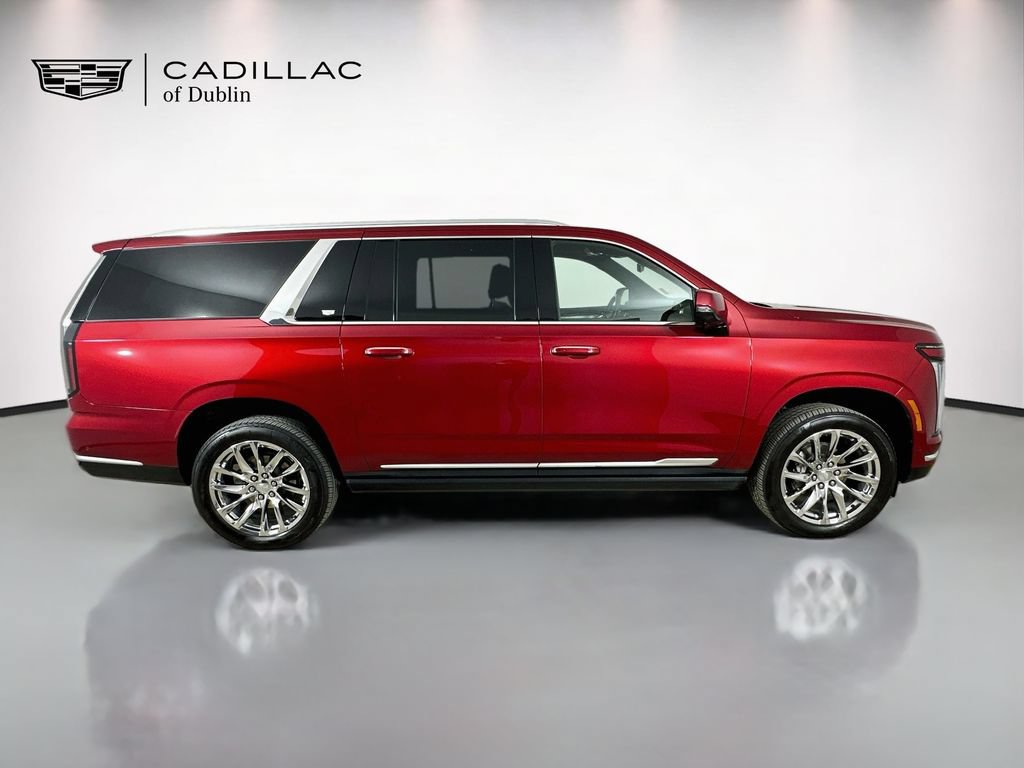 Certified 2026 Cadillac Escalade ESV Luxury w/ LPO, Radiant Package AWD/4WD image 8