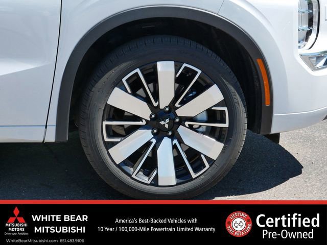 Used 2025 Mitsubishi Outlander SEL AWD/4WD image 7
