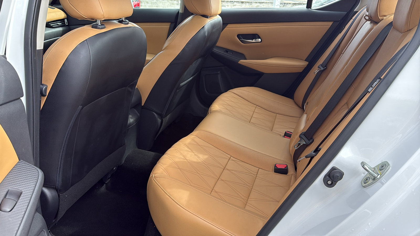 Used 2020 Nissan Sentra SV w/ SV Premium Package FWD image 21