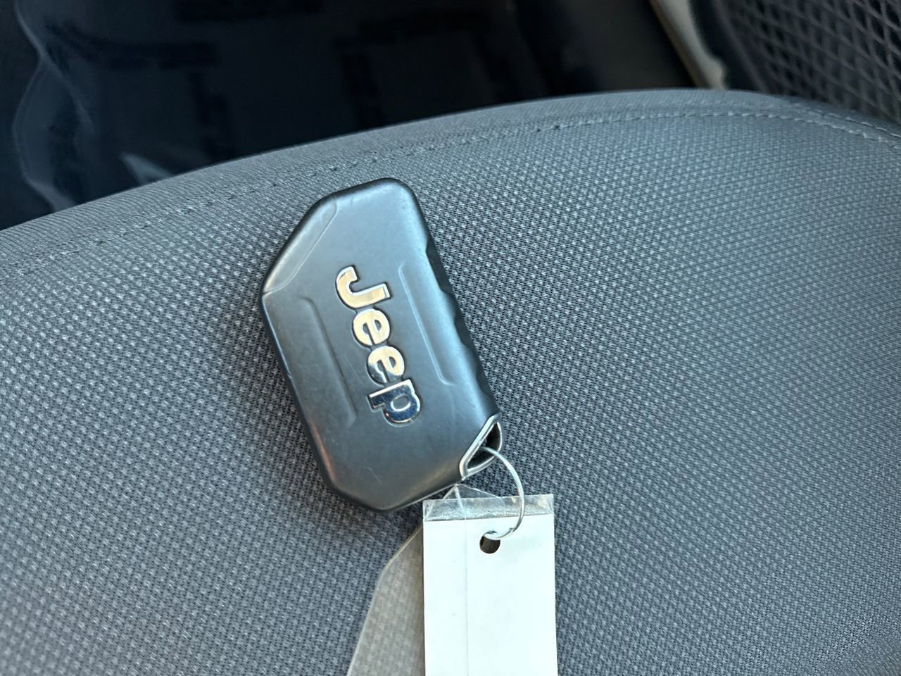 Used 2022 Jeep Wrangler Unlimited Sport image 24