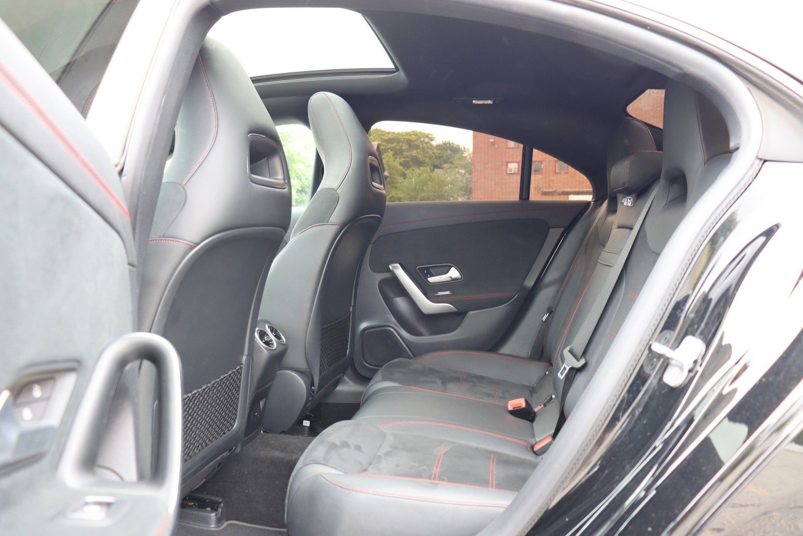 Used 2023 Mercedes-Benz CLA 250 4MATIC w/ AMG Line image 15