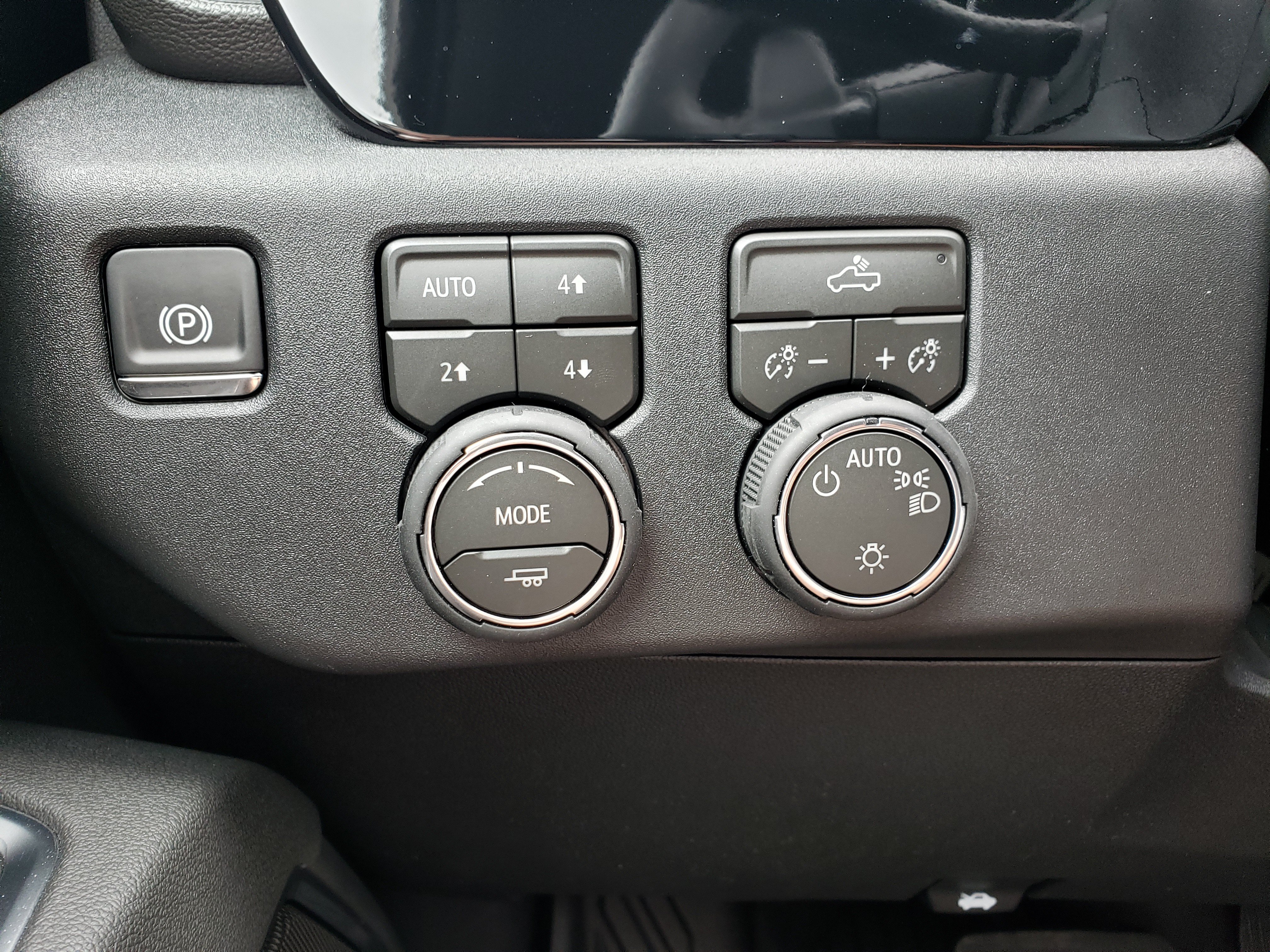 New 2026 Chevrolet Silverado 1500 LT AWD/4WD image 13