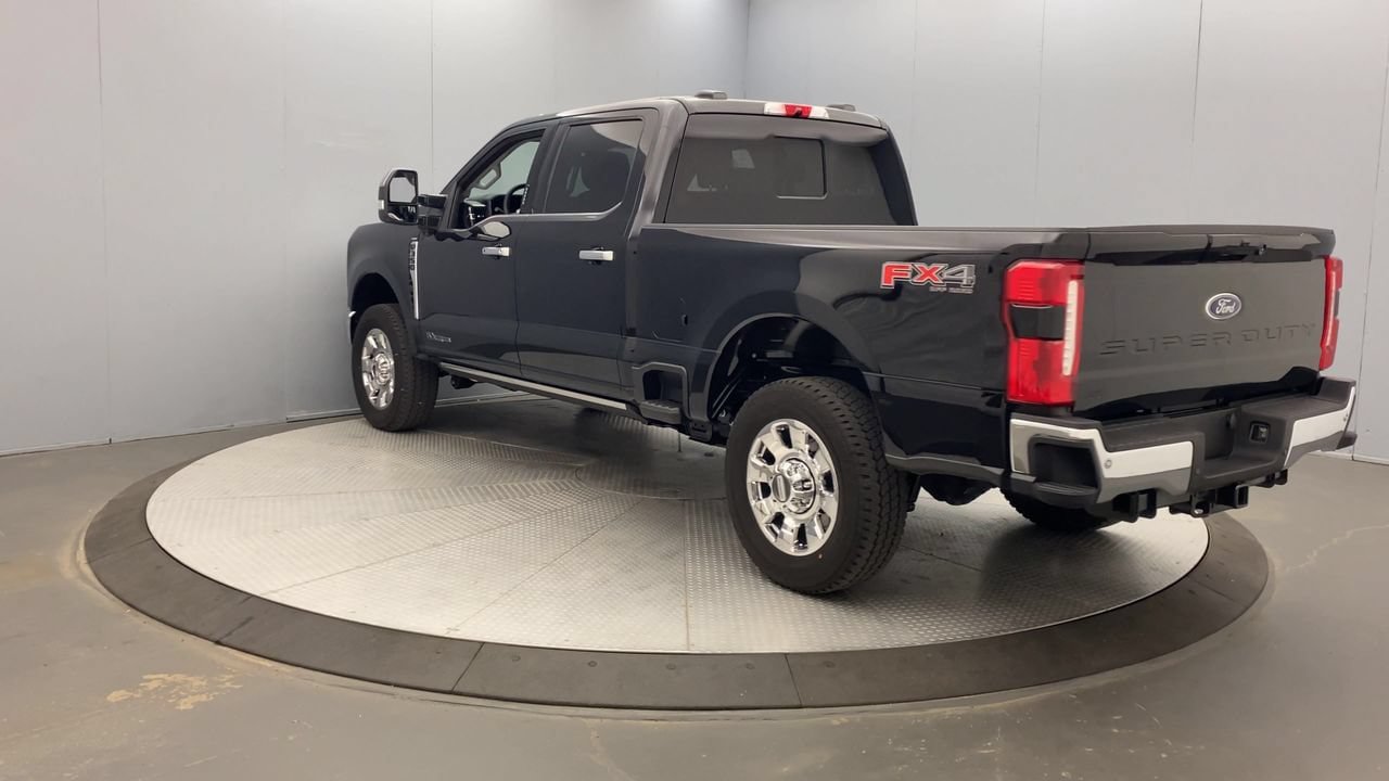 New 2026 Ford F350 Lariat w/ Lariat Ultimate Package AWD/4WD image 3