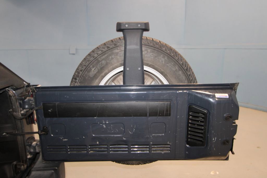 Used 2017 Jeep Wrangler Unlimited Sport w/ Quick Order Package 23S AWD/4WD image 31