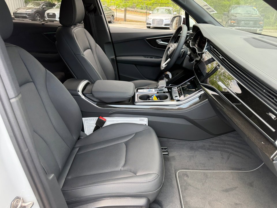 New 2026 Audi Q7 3.0T Premium Plus AWD/4WD image 28