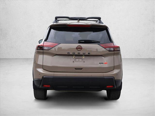 Used 2025 Nissan Rogue SV AWD/4WD image 8