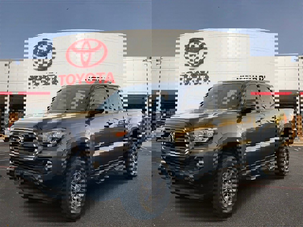 Used 2017 Toyota Tacoma SR5