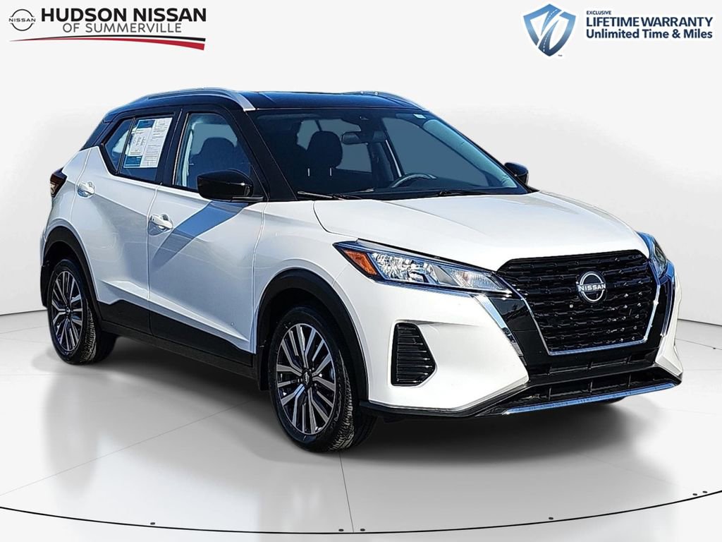 Used 2024 Nissan Kicks SV
