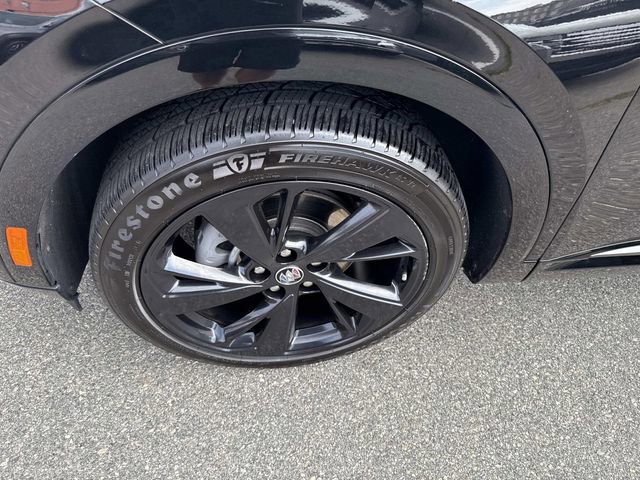 Used 2023 Buick Envision Essence w/ Sport Touring Package image 16