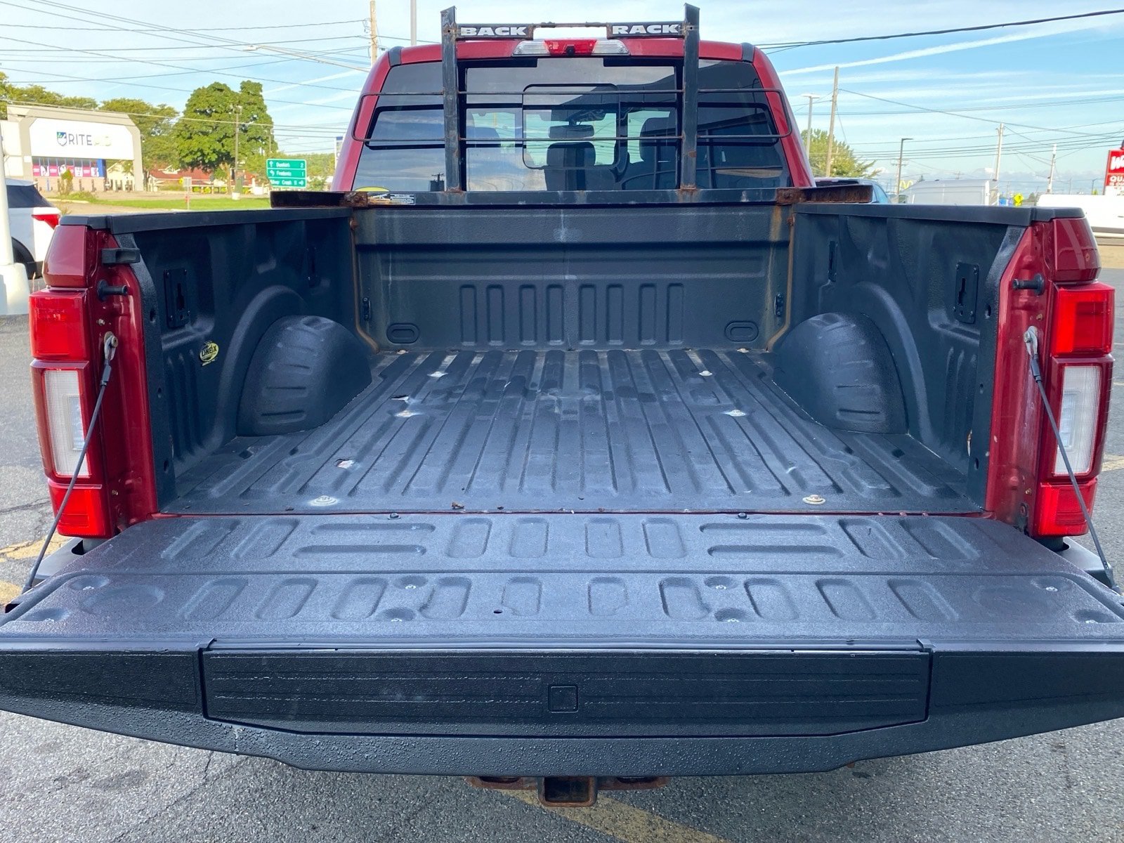 Used 2021 Ford F350 Platinum w/ FX4 Off-Road Package AWD/4WD image 27
