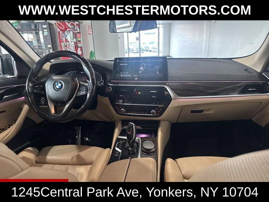 Used 2022 BMW 530e xDrive w/ Premium Package AWD/4WD image 21