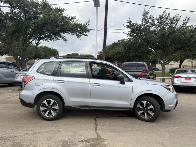 Used 2017 Subaru Forester 2.5i w/ Alloy Wheel Package AWD/4WD image 4