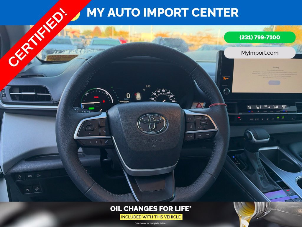 Certified 2025 Toyota Sienna XLE w/ XLE Plus Package AWD/4WD image 9