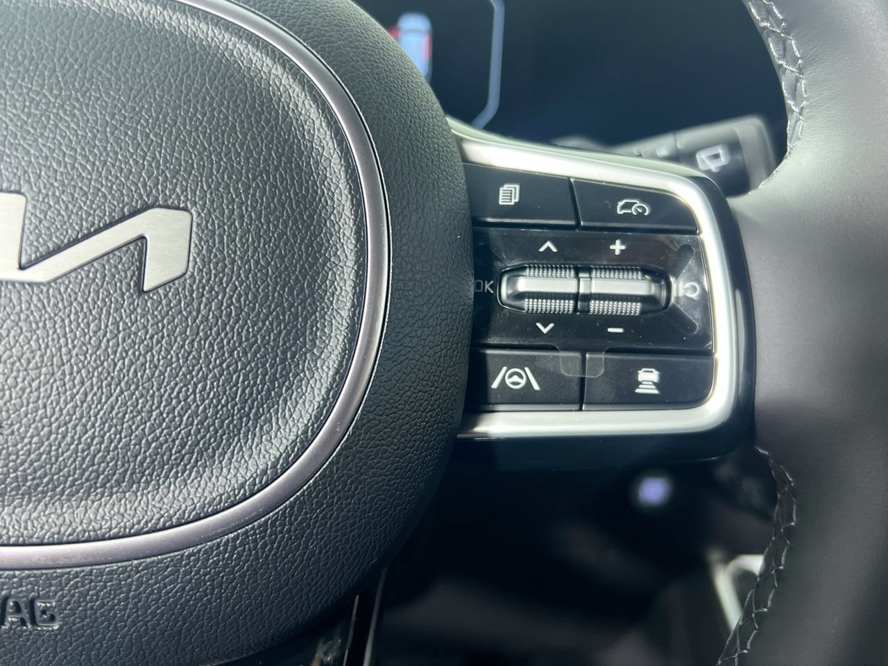 New 2027 Kia Carnival SX Prestige FWD image 19