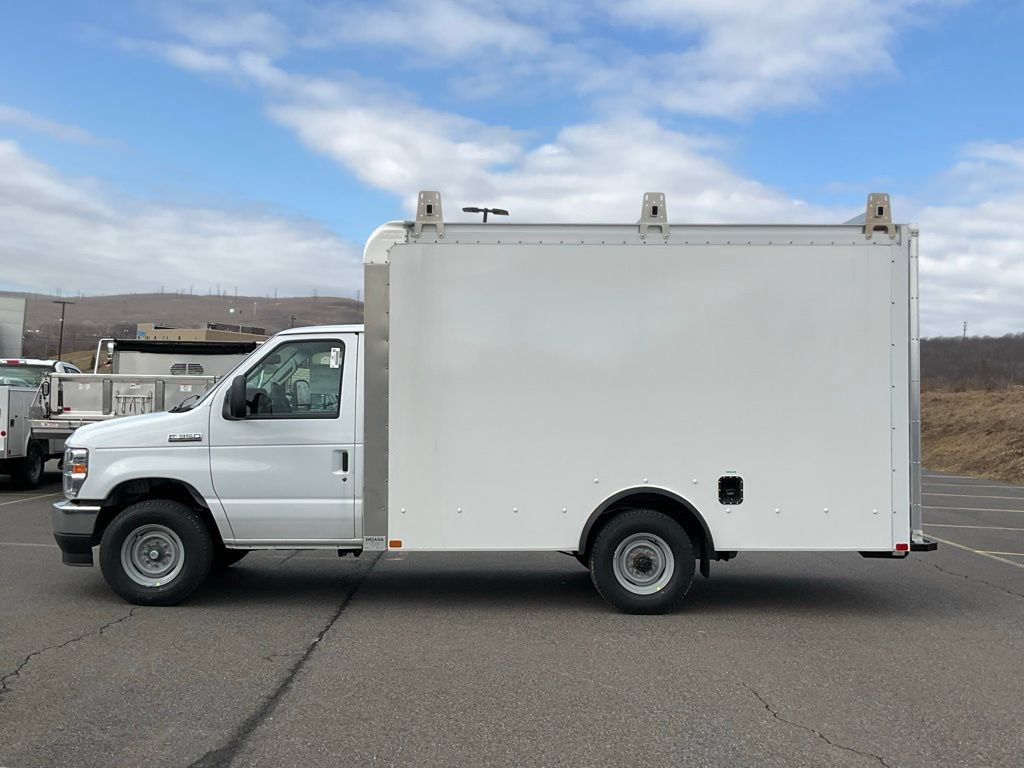 New 2026 Ford E-350 and Econoline 350 Super Duty w/ Power Equipment Group RWD image 29