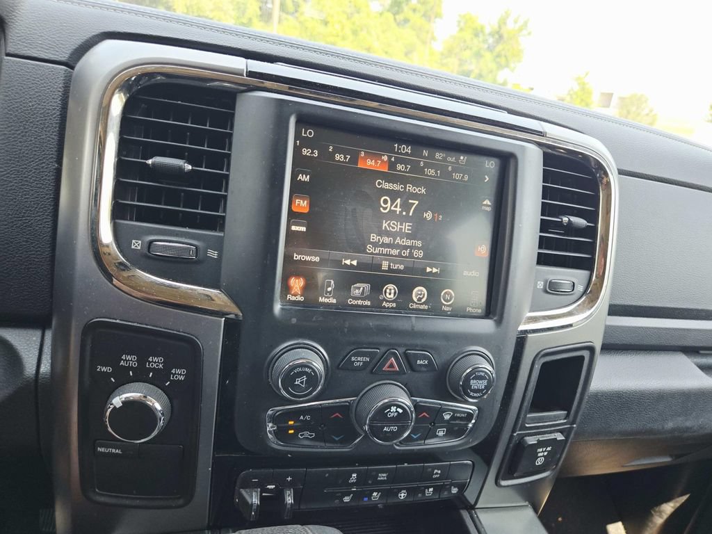 Used 2013 RAM 1500 Sport w/ Sport Premium Group AWD/4WD image 15