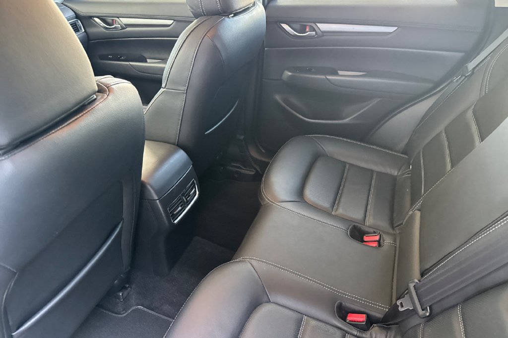 Used 2025 MAZDA CX-5 AWD 2.5 S w/ Preferred Package image 15