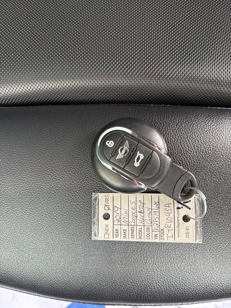 Used 2019 MINI Cooper S image 29