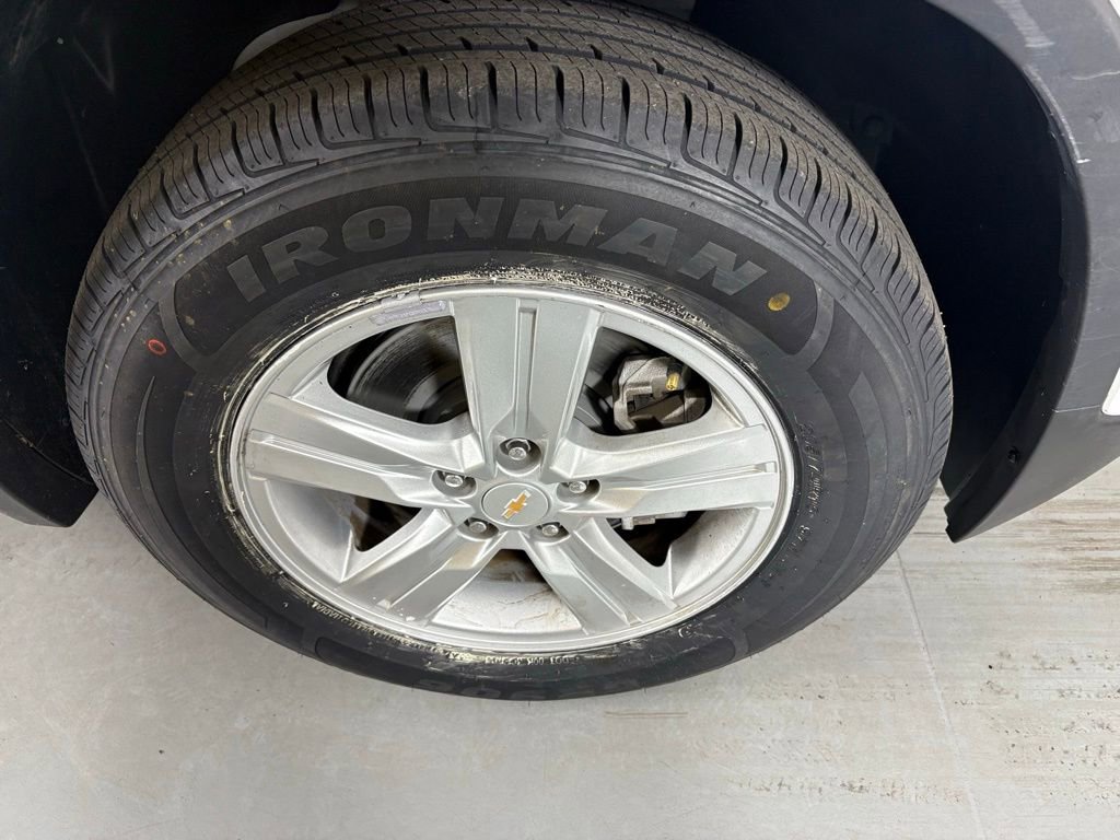 Used 2022 Chevrolet Trax LT w/ LT Convenience Package image 12