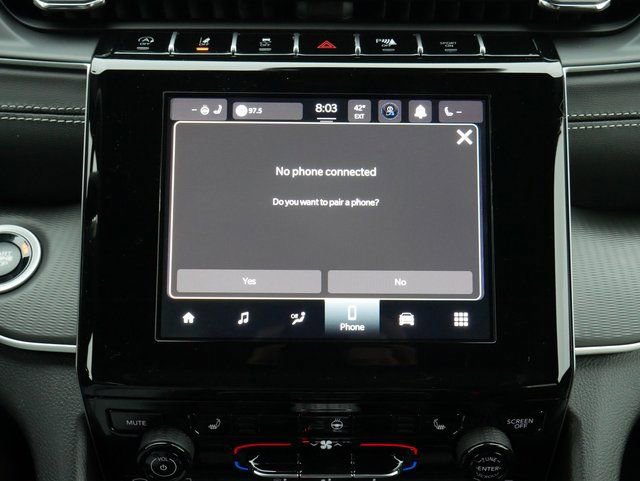 New 2025 Jeep Grand Cherokee Laredo X w/ Luxury Tech Group I image 6