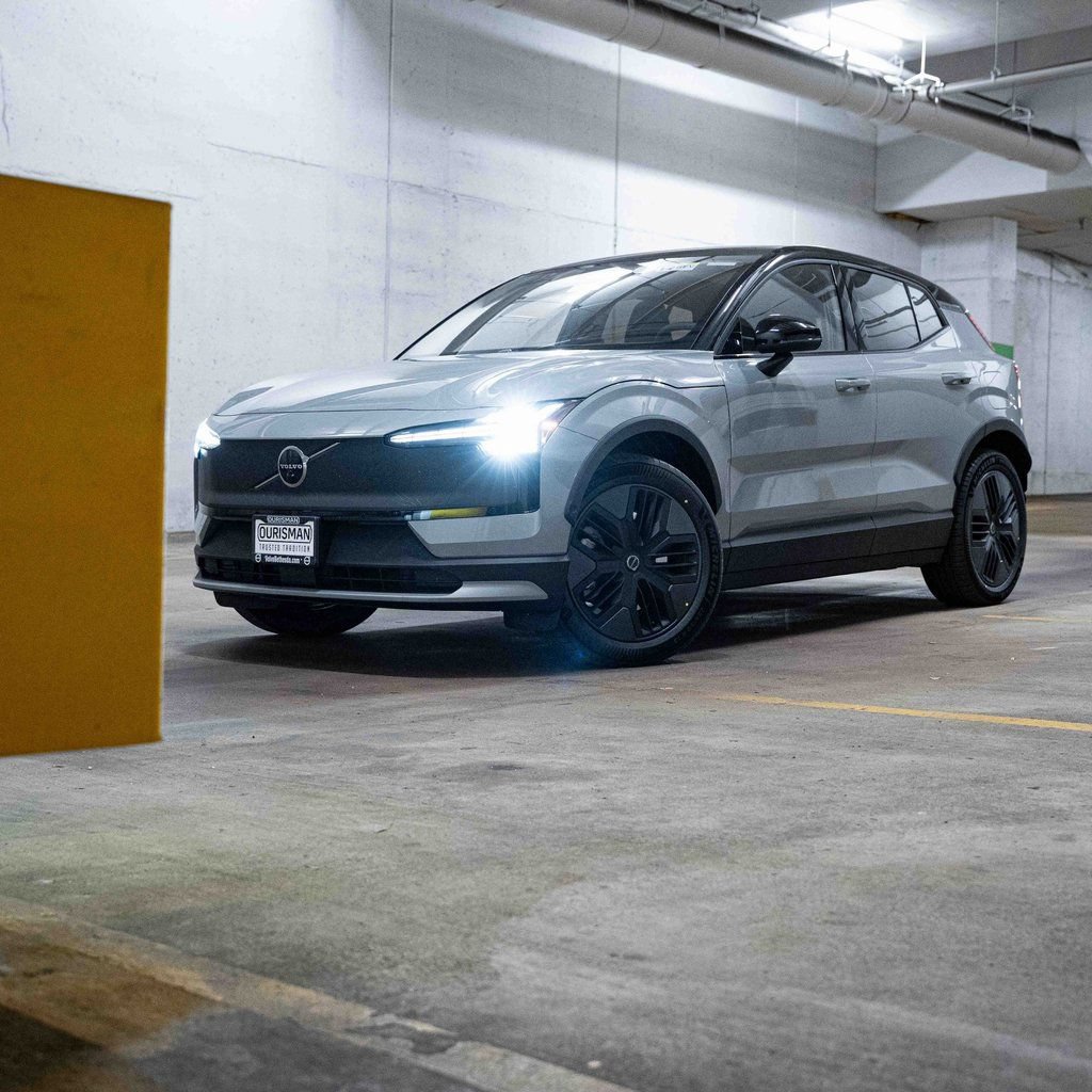 New 2026 Volvo EX30 Cross Country Ultra w/ Protection Package Premier AWD/4WD image 1