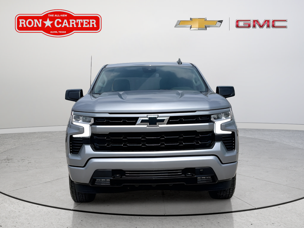 Used 2023 Chevrolet Silverado 1500 RST RWD image 2
