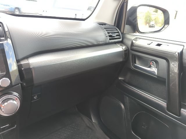 Used 2024 Toyota 4Runner TRD Off-Road Premium w/ Off Road Premium Plus Package AWD/4WD image 8