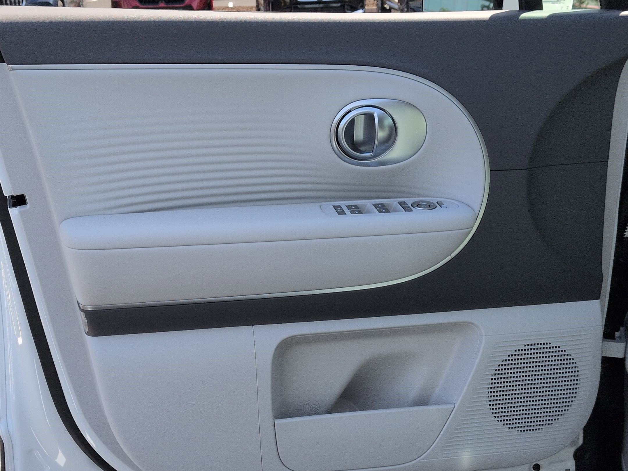 Used 2026 Hyundai Ioniq 9 SEL image 14