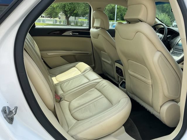 Used 2014 Lincoln MKZ AWD w/ Equipment Group 101A Select image 19