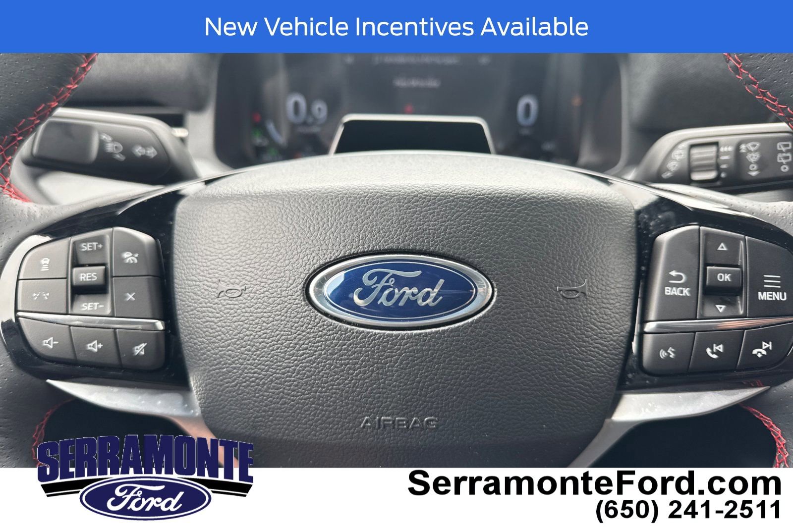Used 2026 Ford Explorer ST-Line w/ ST-Line Street Pack AWD/4WD image 25