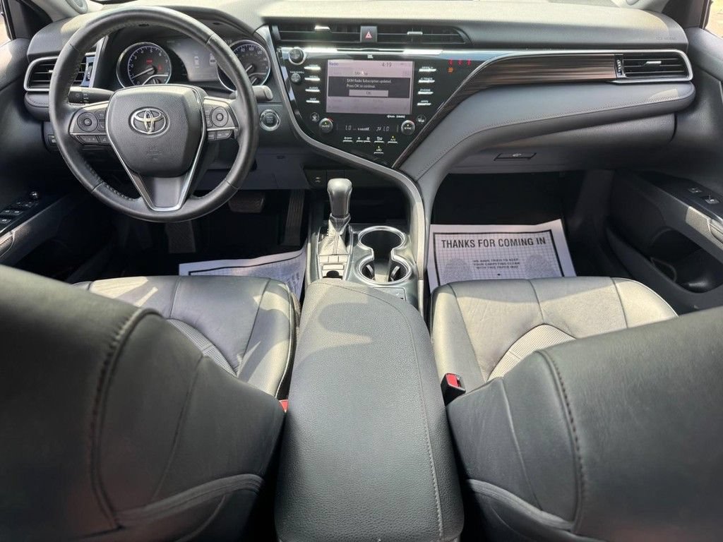 Used 2019 Toyota Camry XLE FWD image 15