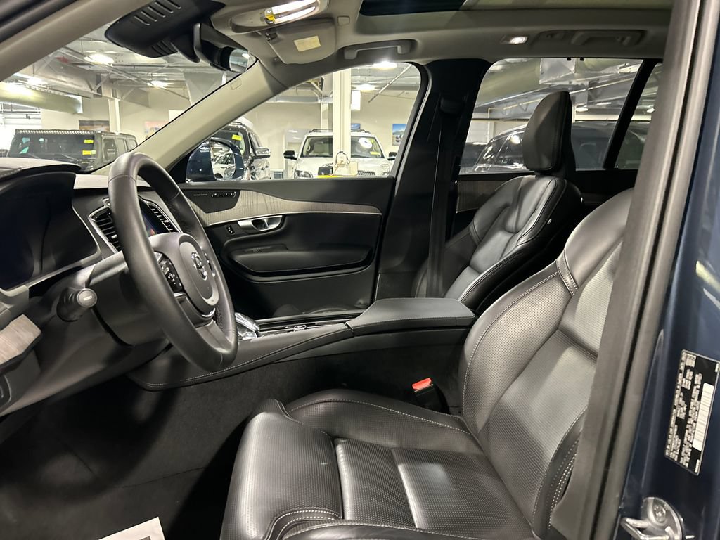 Certified 2024 Volvo XC90 T8 Ultimate w/ Protection Package Premier AWD/4WD image 10