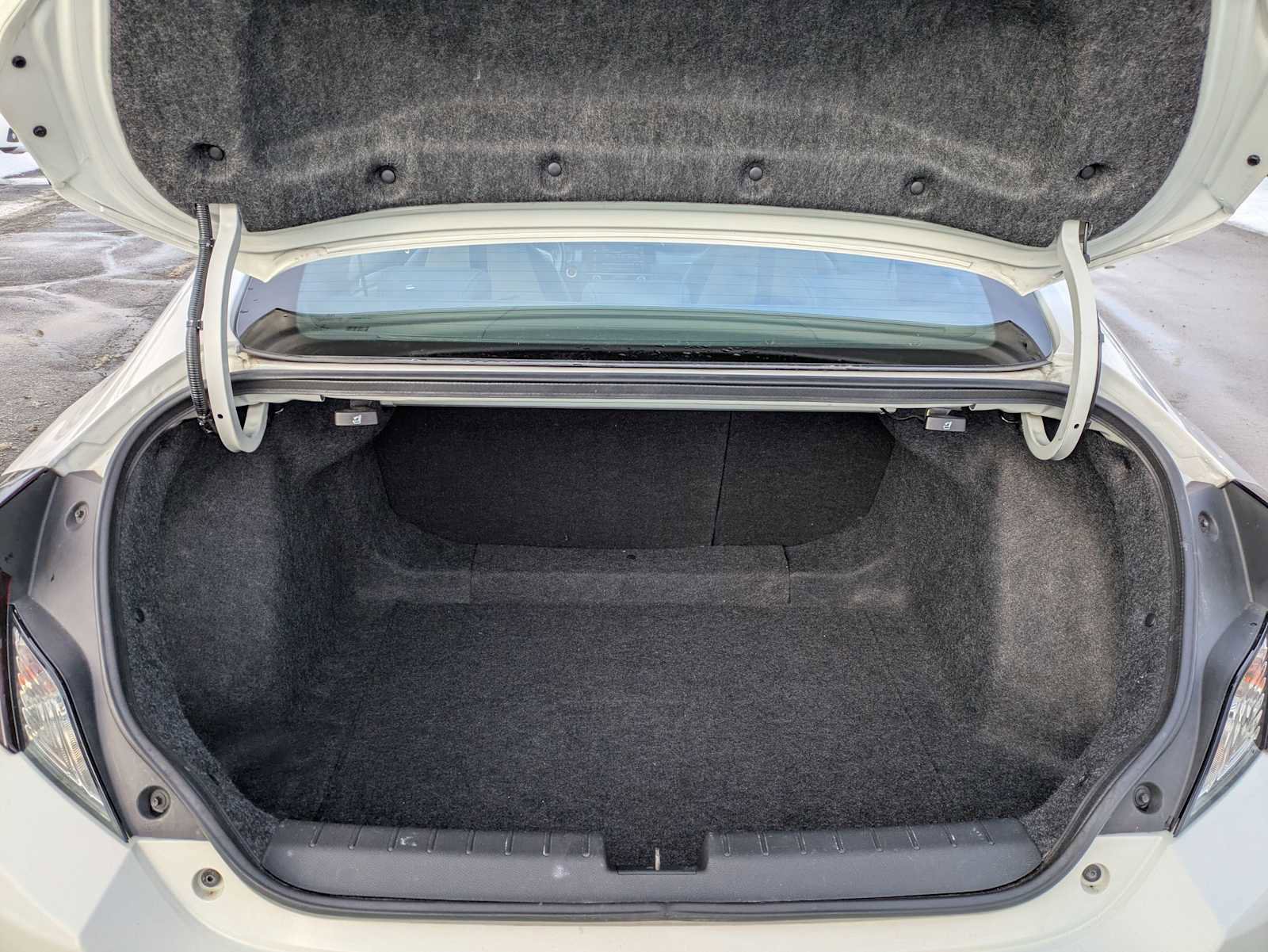 Certified 2018 Honda Civic EX-L image 29