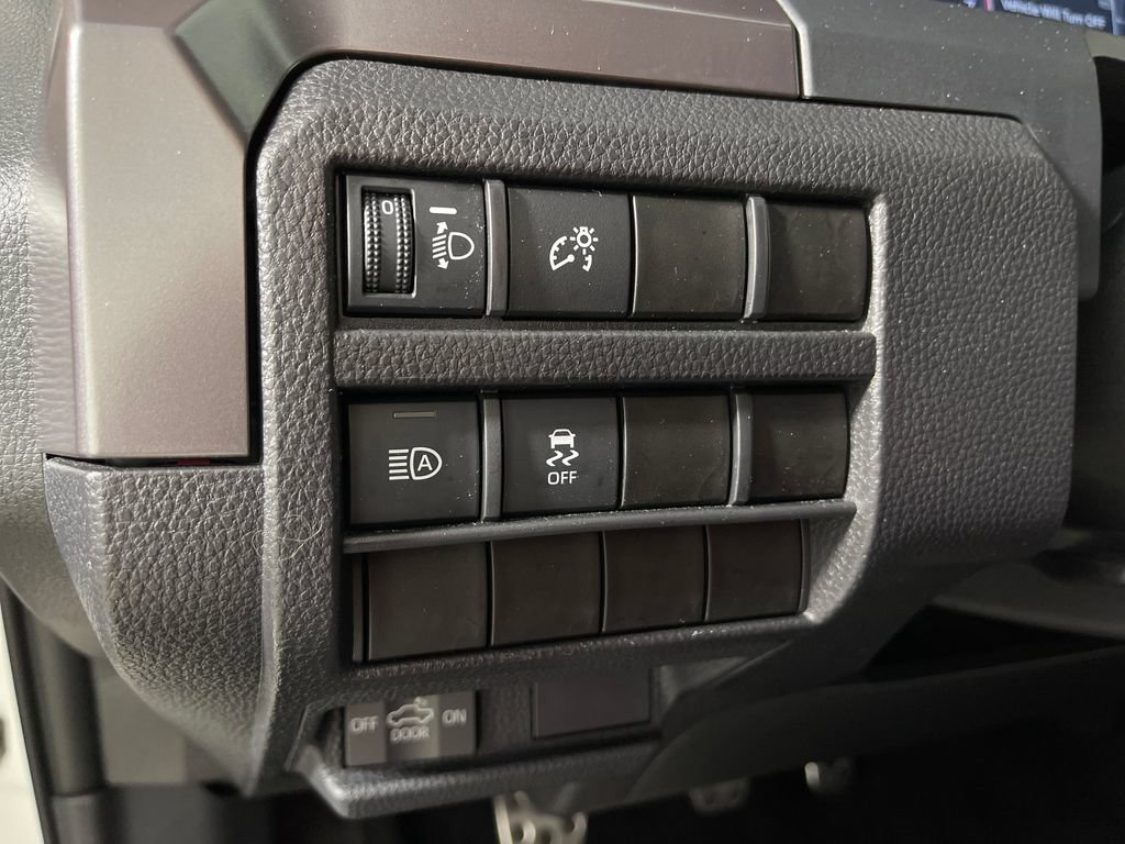 Certified 2025 Toyota Tacoma TRD Sport AWD/4WD image 27