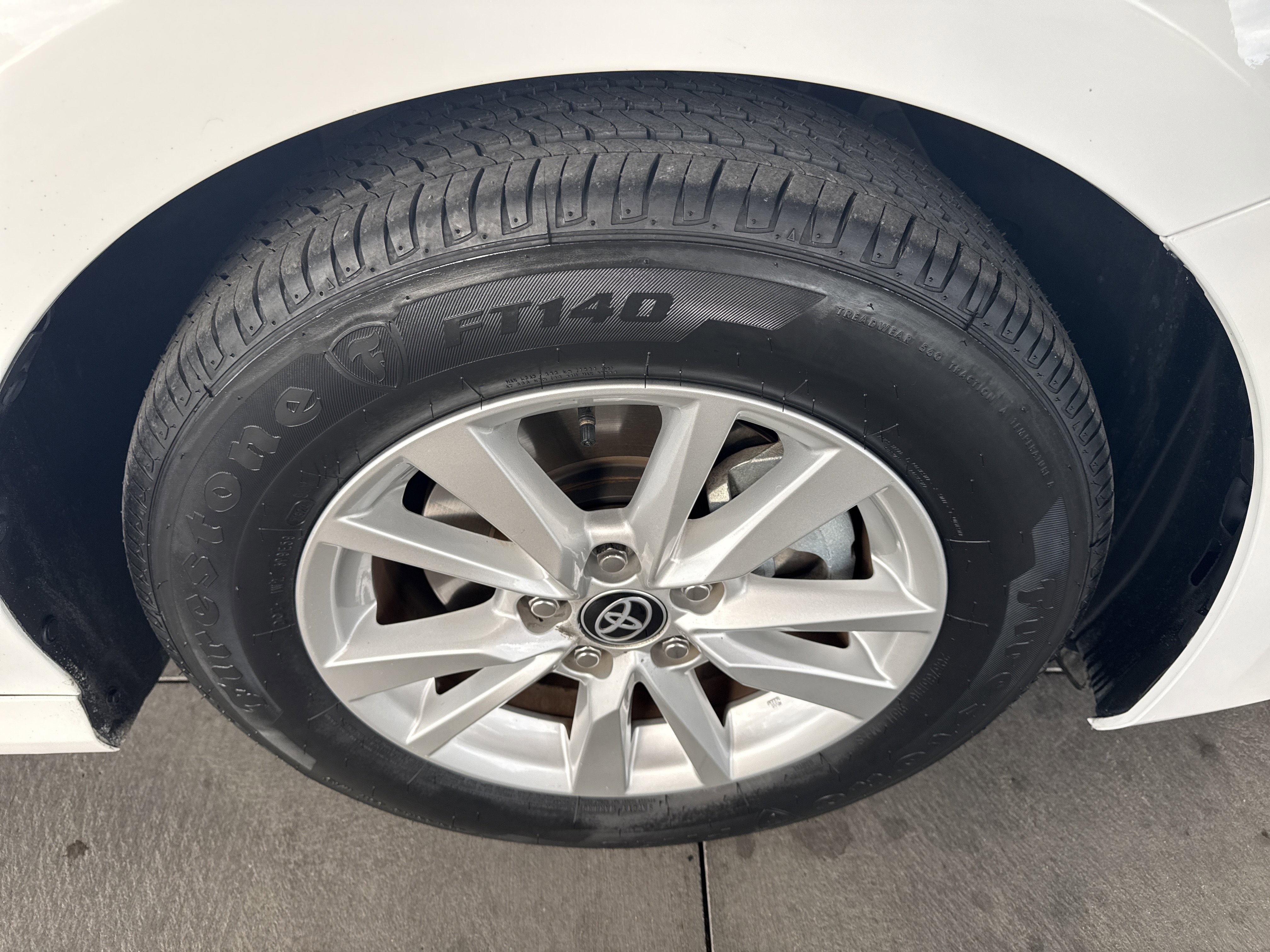 Used 2025 Toyota Camry LE image 12