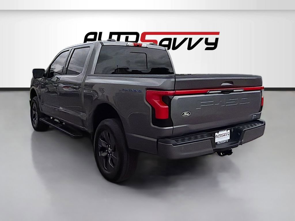 Used 2024 Ford F150 Lightning Platinum AWD/4WD image 5