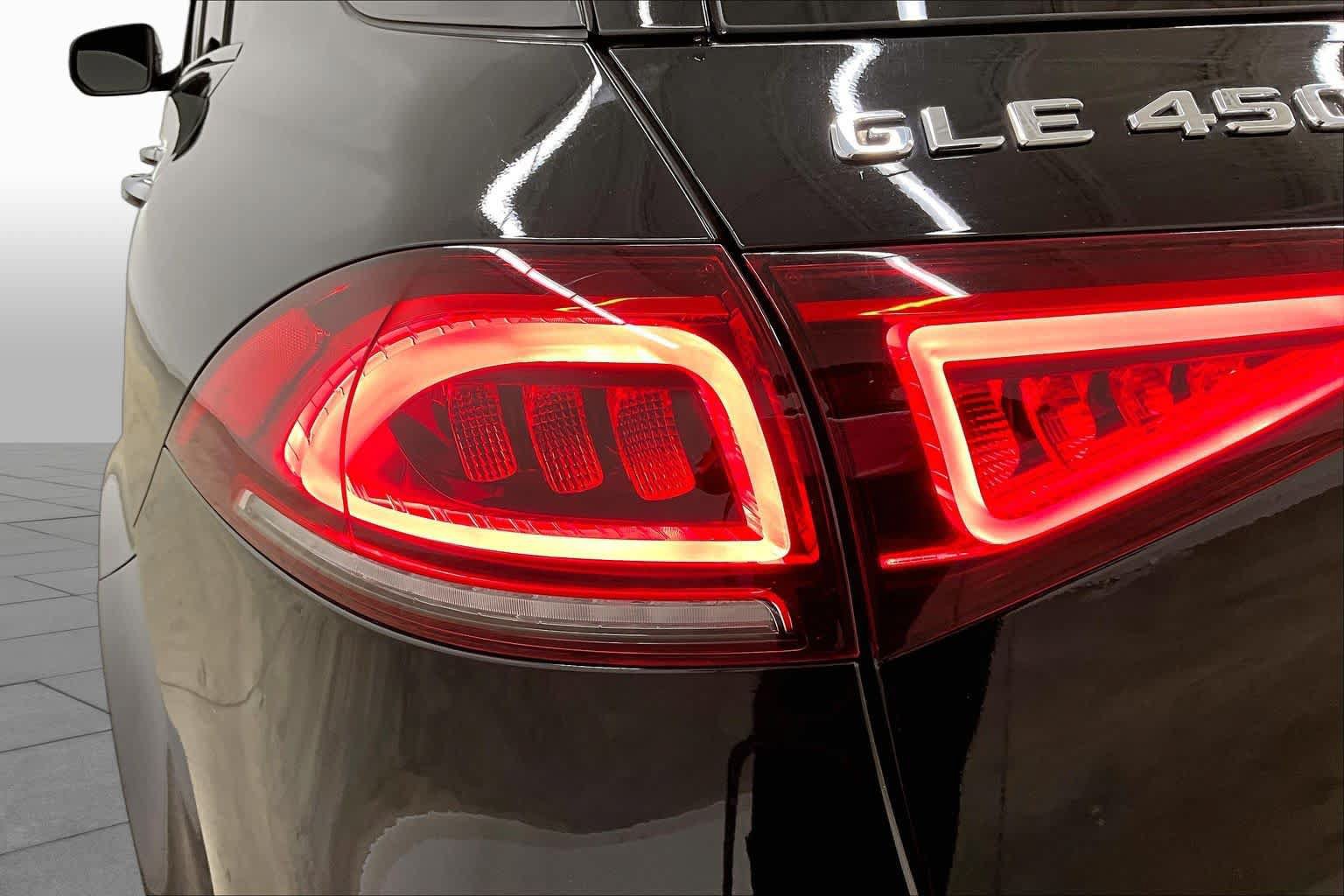 Used 2020 Mercedes-Benz GLE 450 4MATIC image 28